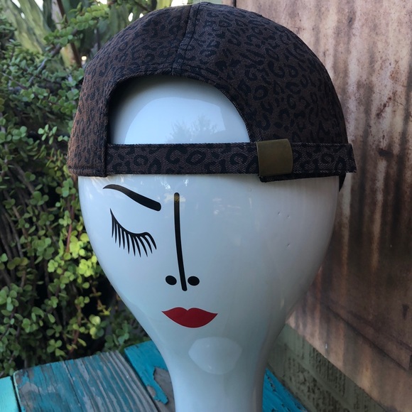 Women’s San Diego Hat Co Animal Print Cap - Picture 6 of 10